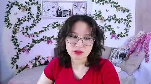 liasama online show from December 31, 2024, 1:15 am