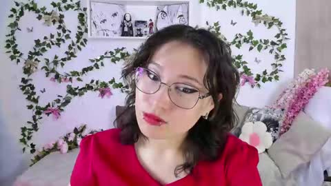 liasama online show from January 1, 2025, 5:22 am