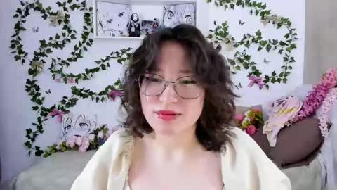 liasama online show from January 11, 2025, 1:37 am