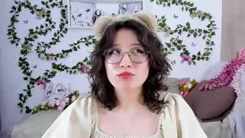 liasama online show from January 11, 2025, 5:10 am