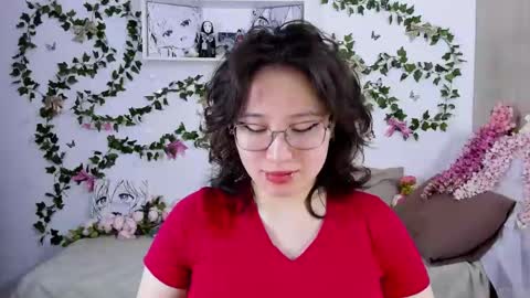 liasama online show from January 11, 2025, 10:51 pm