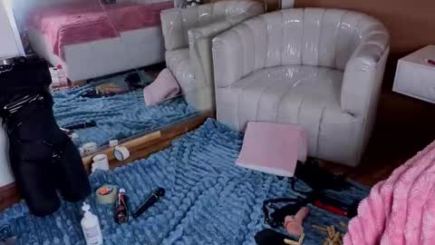 EimmyAdams online show from October 25, 2025, 12:51 am