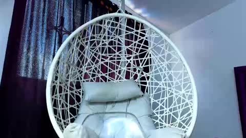 eimy__cute online show from November 11, 2025, 7:03 pm