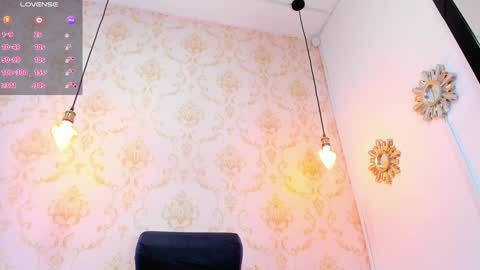 Eimy online show from December 17, 2024, 9:05 pm