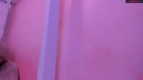 eimy online show from April 11, 2026, 1:26 pm