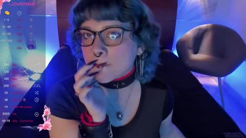 eimy online show from December 18, 2025, 7:09 pm