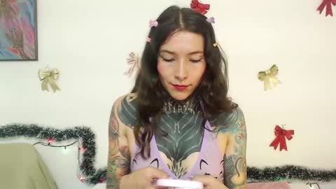 Carla online show from December 27, 2024, 1:50 pm