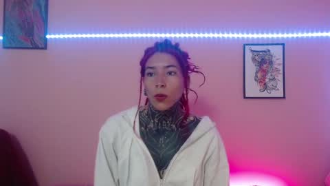 Carla online show from February 13, 2025, 12:21 pm