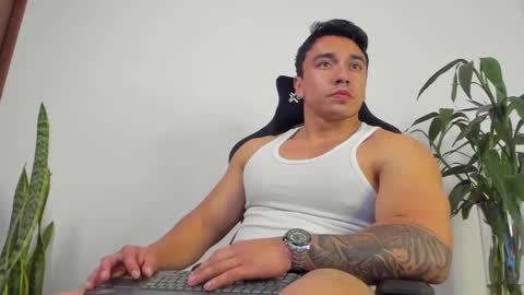 EITHAN CONOR online show from October 9, 2025, 12:52 am