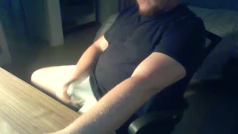 Snapshot of ekudemic chatting on June 4, 2026, 10:16 pm Juan Pablo M online show from June 4, 2026, 10:16 pm