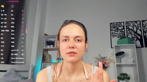 Elis 3 online show from October 17, 2025, 9:17 pm