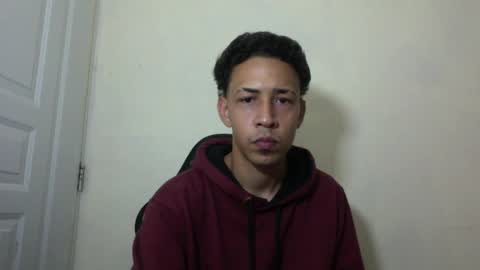 Instagram BelowAbajo online show from April 16, 2026, 2:56 am