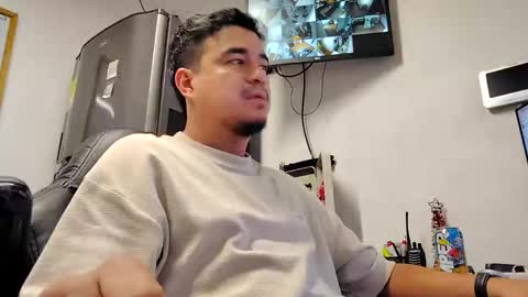   online show from December 18, 2025, 7:58 am