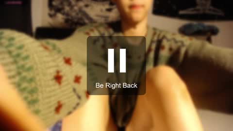 Ela  Help me reach 100 thumbs up online show from February 3, 2025, 3:20 am