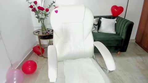 ela carter  online show from February 15, 2025, 6:44 pm