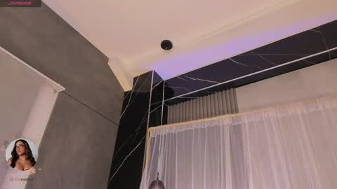   online show from January 25, 2025, 9:25 pm