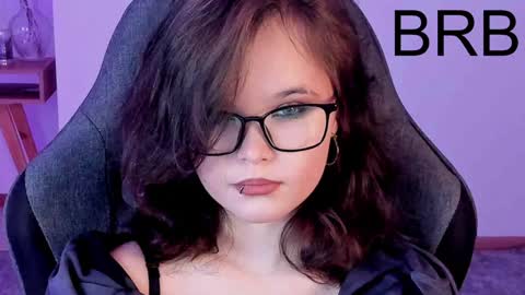 Your sweet girl online show from December 27, 2024, 10:37 pm