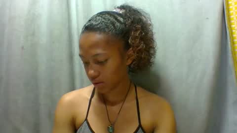 elaliealdy online show from November 4, 2025, 6:01 am