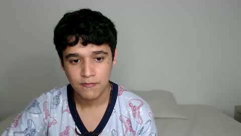 elandor online show from November 3, 2025, 7:59 pm