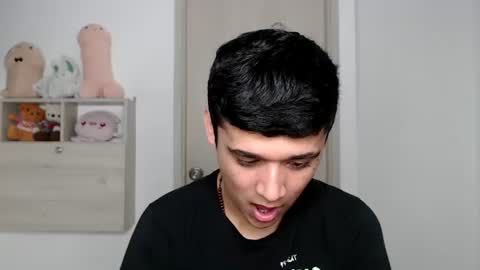 elandor online show from December 19, 2025, 6:53 am