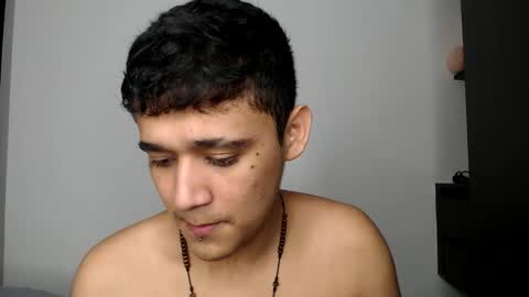 elandor online show from March 25, 2026, 8:26 pm