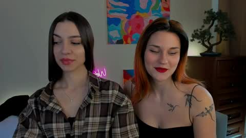 Elani online show from April 20, 2026, 11:13 am