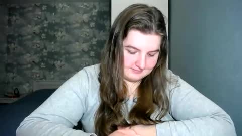 Snapshot of elanis_blair chatting on December 28, 2024, 5:03 pm Elanis online show from December 28, 2024, 5:03 pm