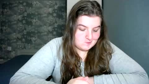 Snapshot of elanis_blair chatting on January 10, 2025, 2:34 pm Elanis online show from January 10, 2025, 2:34 pm