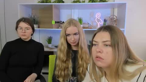 Elara online show from October 7, 2025, 8:44 am