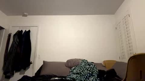 elckdog online show from October 4, 2025, 3:59 am