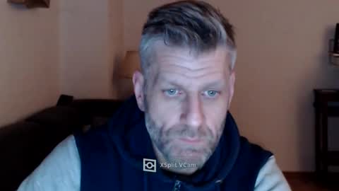Snapshot of elculiador2207 chatting on February 7, 2025, 10:09 pm Timm online show from February 7, 2025, 10:09 pm