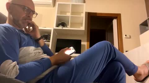 Snapshot of eldiablo844 chatting on September 25, 2025, 7:17 pm Eldiablo844 online show from September 25, 2025, 7:17 pm