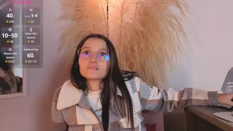 Snapshot of elecktra_sweet chatting on July 13, 2026, 7:27 pm Elecktra online show from July 13, 2026, 7:27 pm