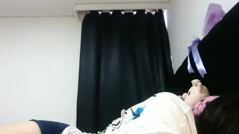 Snapshot of electraweb_09 chatting on November 7, 2025, 1:00 pm electraweb_09 online show from November 7, 2025, 1:00 pm