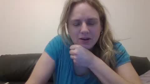 electric_lacey2 online show from December 15, 2024, 10:37 pm