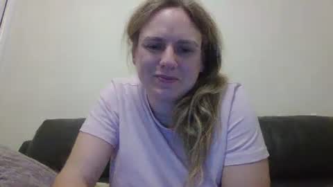 electric_lacey2 online show from March 9, 2025, 11:03 pm