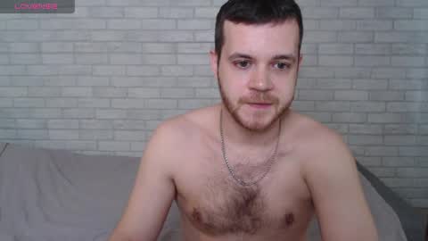 Snapshot of electric_smile chatting on June 2, 2026, 7:10 am Alex online show from June 2, 2026, 7:10 am