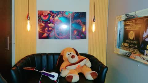 electrogoddess online show from November 27, 2025, 3:08 am