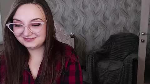 Snapshot of elegant_audacity chatting on February 27, 2025, 1:17 pm Rachel online show from February 27, 2025, 1:17 pm