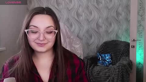 Snapshot of elegant_audacity chatting on March 4, 2025, 12:22 pm Rachel online show from March 4, 2025, 12:22 pm