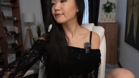 Snapshot of elegant_vibes chatting on April 23, 2026, 8:13 am Jess online show from April 23, 2026, 8:13 am