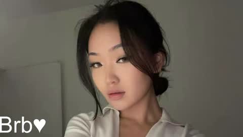 Snapshot of elegant_vibes chatting on May 16, 2026, 10:36 am Jess online show from May 16, 2026, 10:36 am