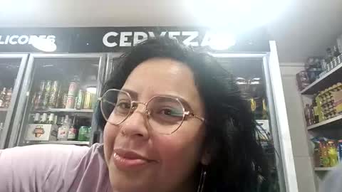 elektra online show from October 12, 2025, 4:28 pm