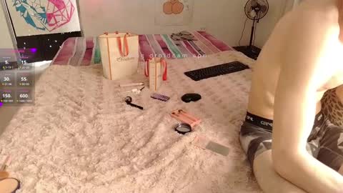 Elektra and Konan online show from September 16, 2025, 12:06 pm