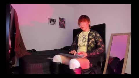 elektra carey online show from November 13, 2025, 1:15 am