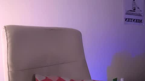  Elektra Sky  online show from February 1, 2025, 4:00 pm