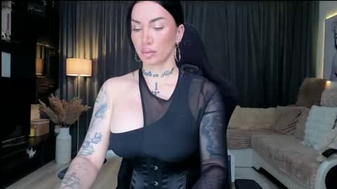 ElektraSheDemon online show from April 14, 2026, 6:19 am