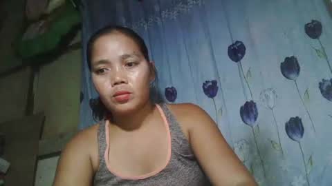 elena_babe33 online show from October 13, 2025, 4:23 am