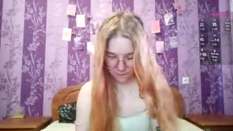 Mia online show from February 23, 2026, 4:10 am