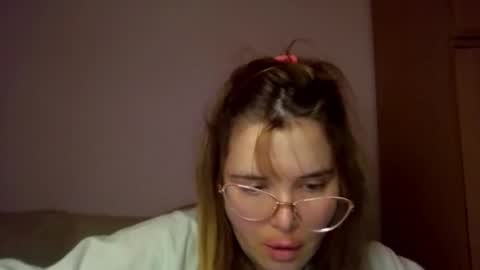 Elena online show from November 20, 2025, 4:40 pm